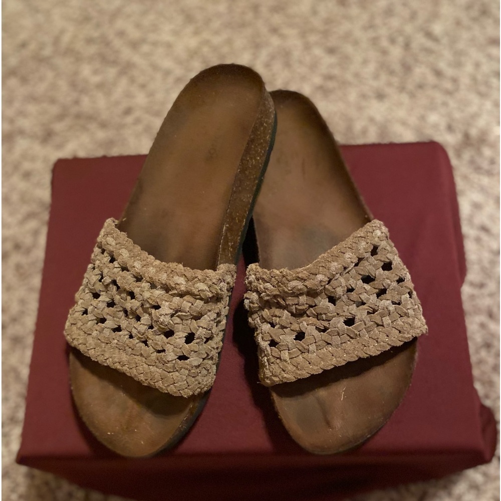 Women’s sandal